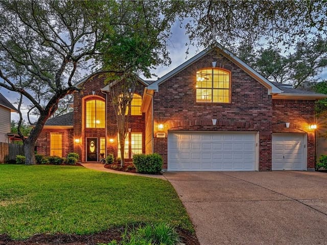 3700 Mira Vista Dr