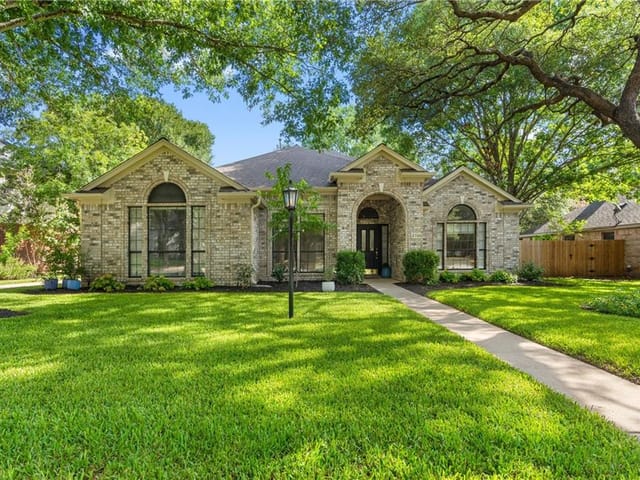 3700 Rocky Ford Dr