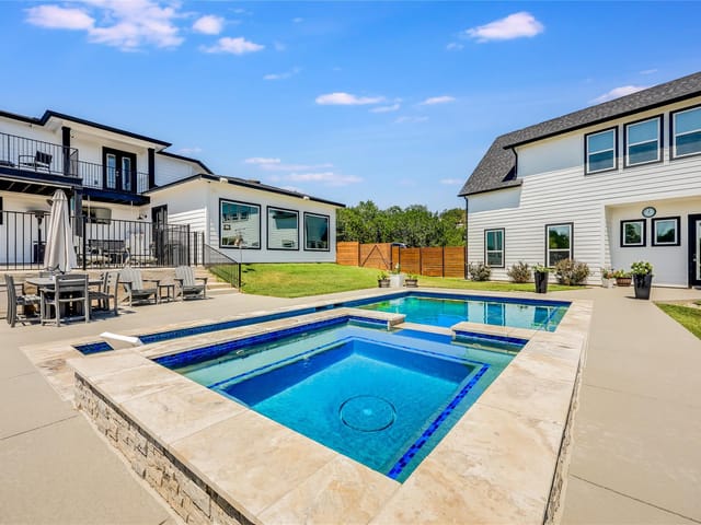 3701 Boone Dr