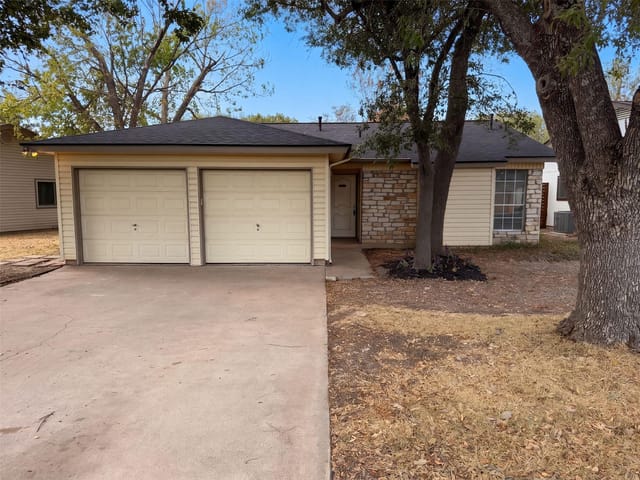 3702 Kandy DR
