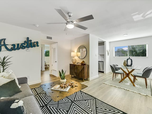 3703 Harmon Ave Unit #104