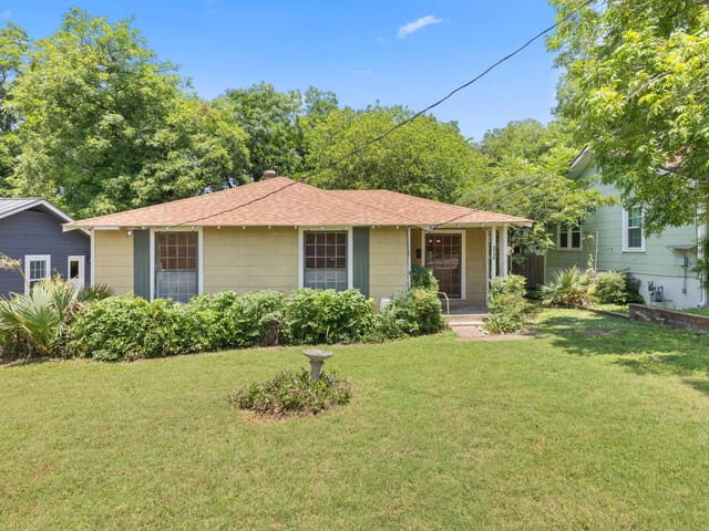3704 Cherrywood RD
