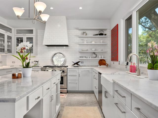 3705 Bridle PATH