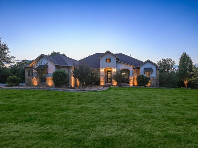 3705 Juniper Rim RD