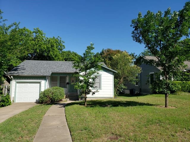 3707 Werner Ave