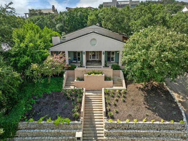 3708 Bonnell Dr
