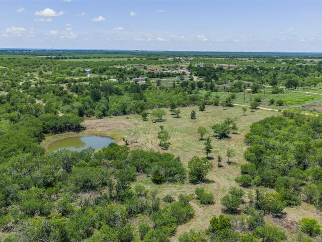 3710 Dry Creek RD