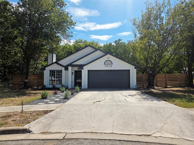 3710 Valley Forge DR