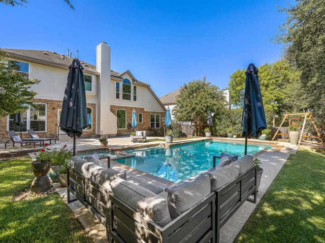 3712 Royal Port Rush DR