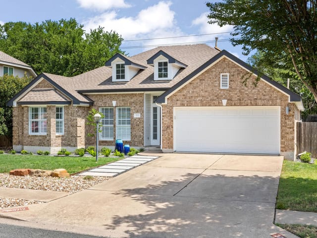 3712 Sawmill Dr