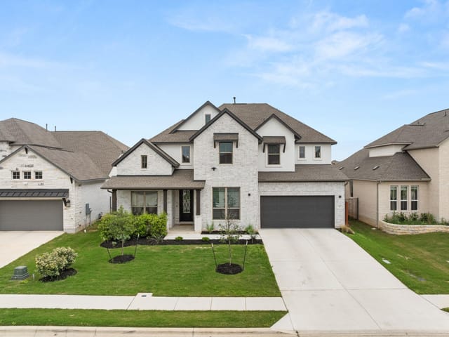 372 Hollister Dr