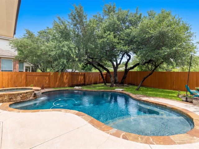 3720 Fossilwood WAY