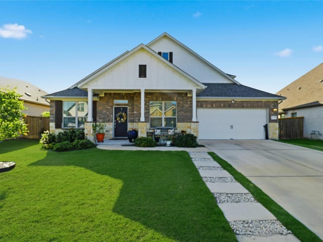 373 Coyote Creek WAY