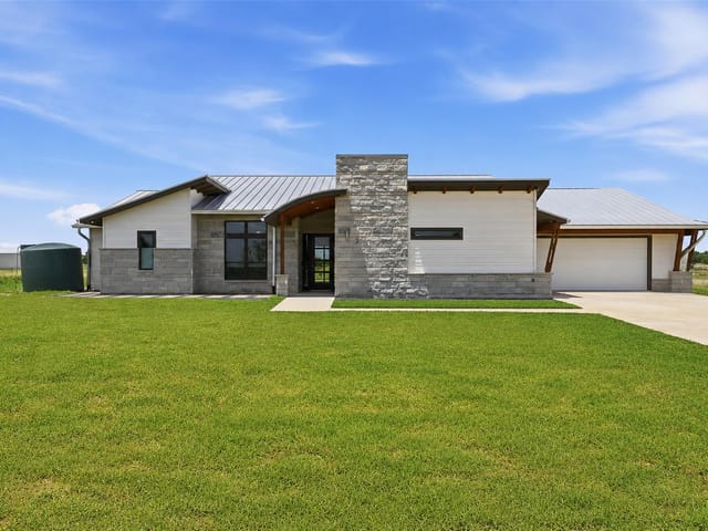 374 County Road 236