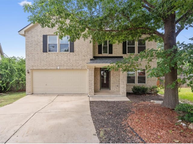 3744 Top Rock LN