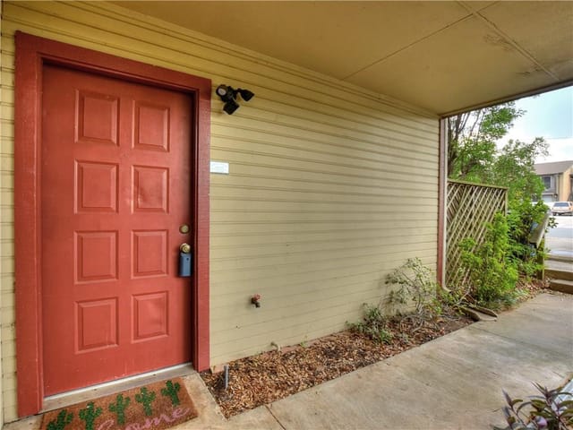 3744 Valley View RD Unit #A