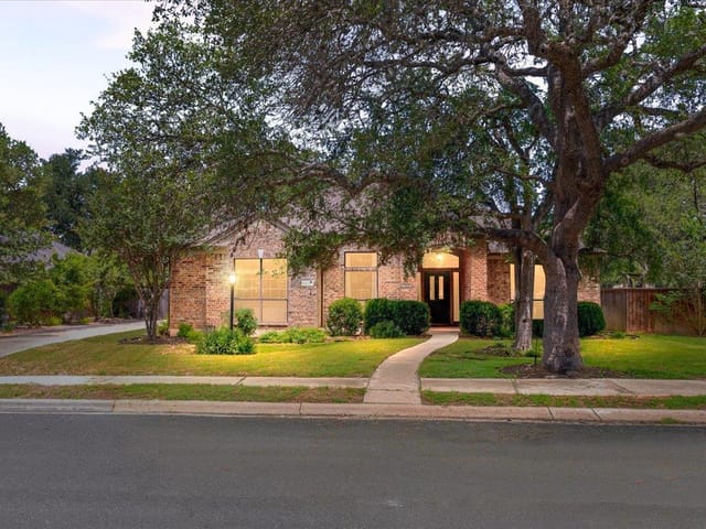 3745 Whitt LOOP
