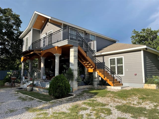 376 Alta Vista DR Unit #B