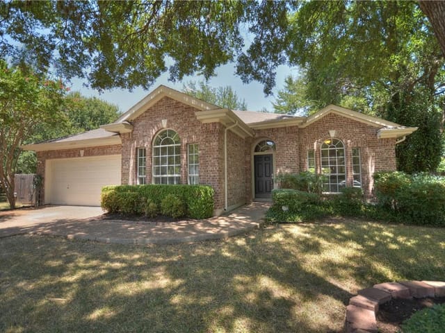 3800 Aspen Creek Pkwy