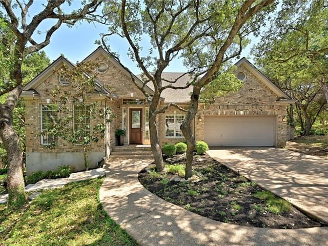 3800 Edwards Mountain Dr
