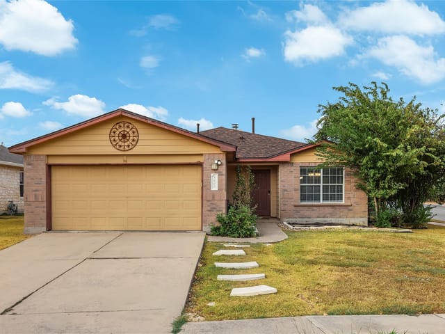 3800 Hickox DR