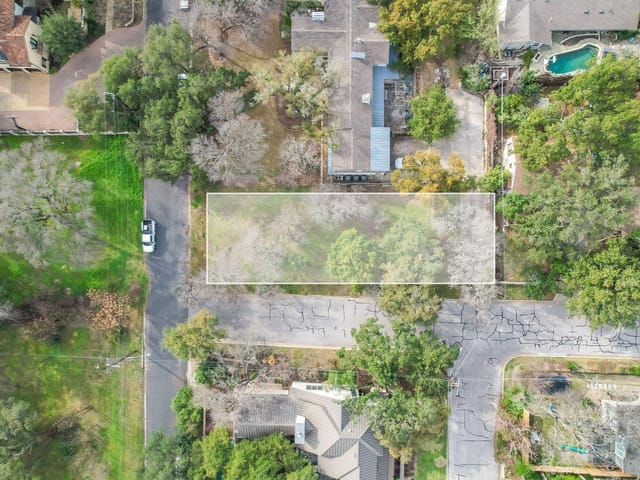 3800 Kennelwood RD