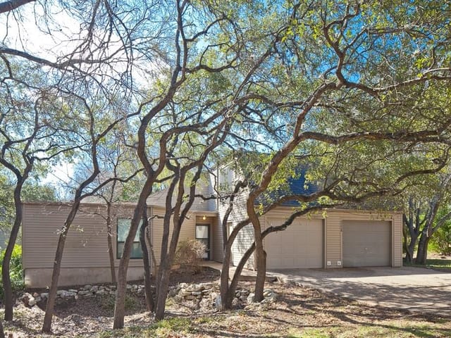 3801 Knollwood Dr Unit #A