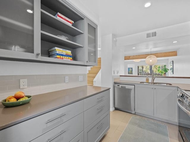 3801 Menchaca Rd Unit #13