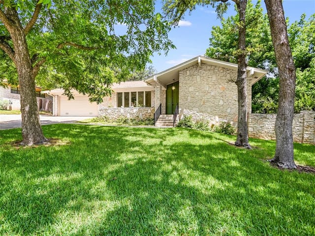 3802 Hyridge Dr