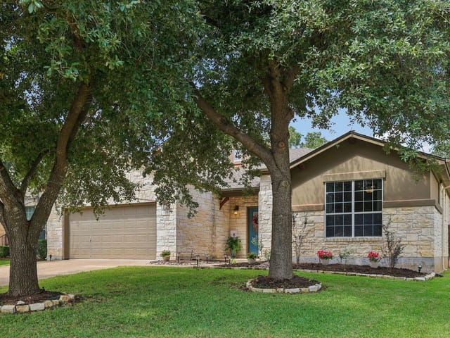 3804 Spyglass CV