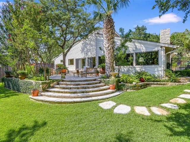 3805 Paseo Del Toro Cv