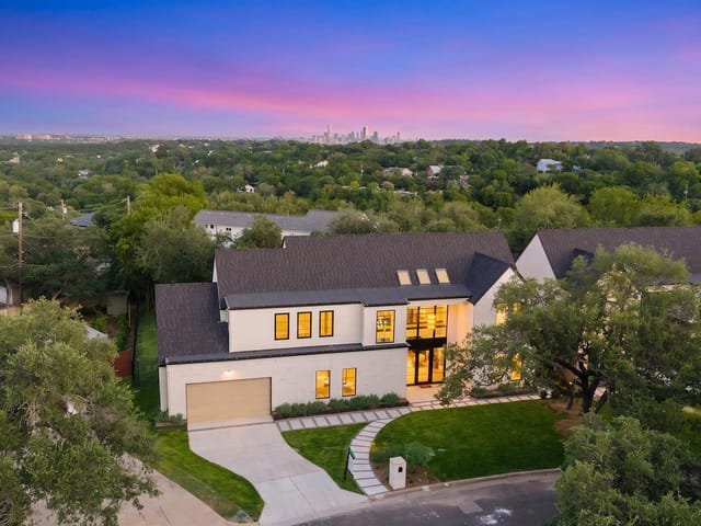3805 Rockledge DR - property photo 1 - Luxury home in T J Chambers 8 League Grant, Austin, TX