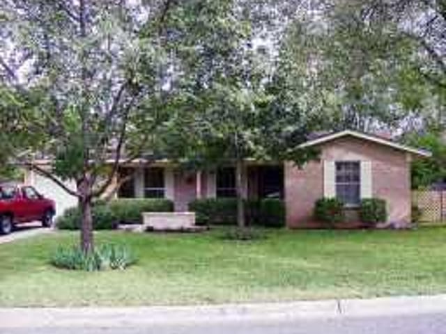 3807 BYRON Dr