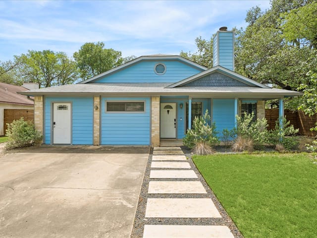 3811 Stonecroft Dr