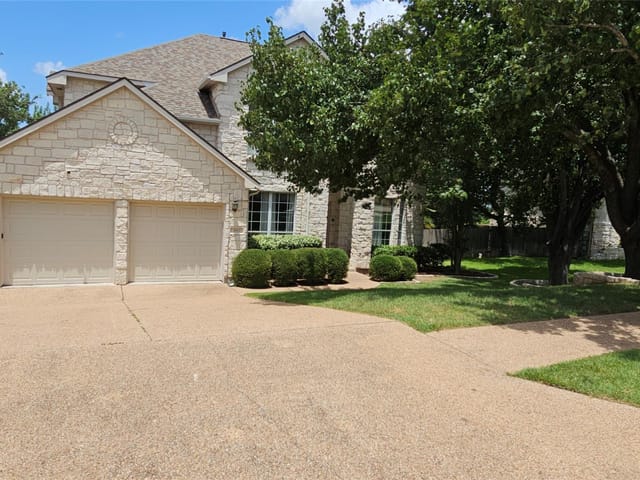 View 3812 Mira Vista Dr in Steiner Ranch Ph 02 Sec 03-B 3812 Mira Vista Dr - front exterior - Luxury home in Steiner Ranch Ph 02 Sec 03-B, Austin, TX