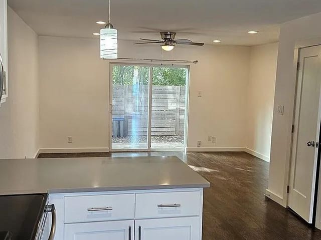 3812 Southway DR Unit #102