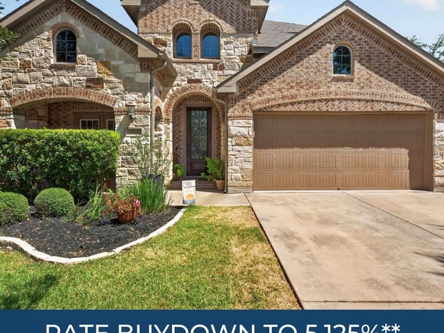 3813 Campfire DR