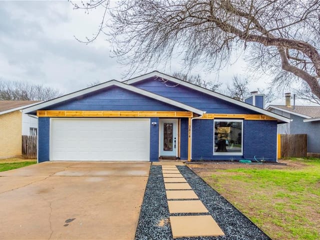 3814 Leafield Dr