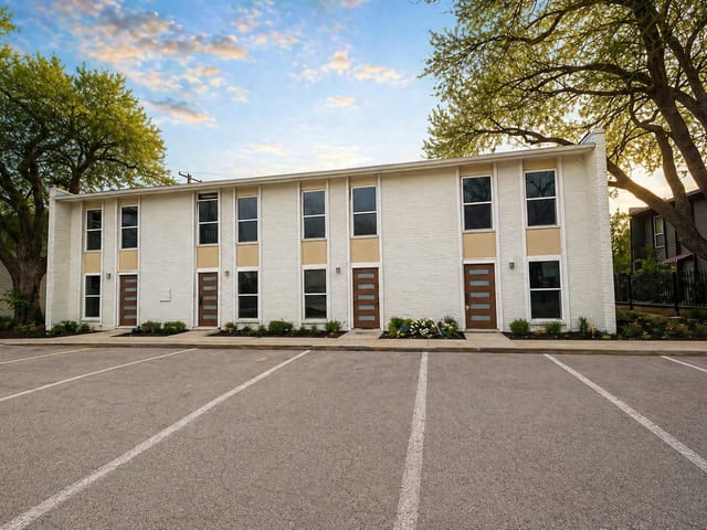 3814 Southway Dr Unit #B