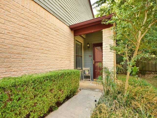 3815 Manchaca Rd Unit #33