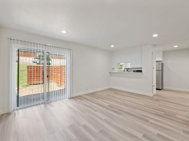 3819 Southway Dr Unit #220