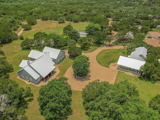 3820 River RD