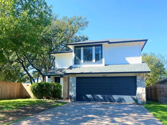 3838 Arrow DR