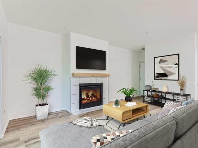 3839 Dry Creek DR Unit #104