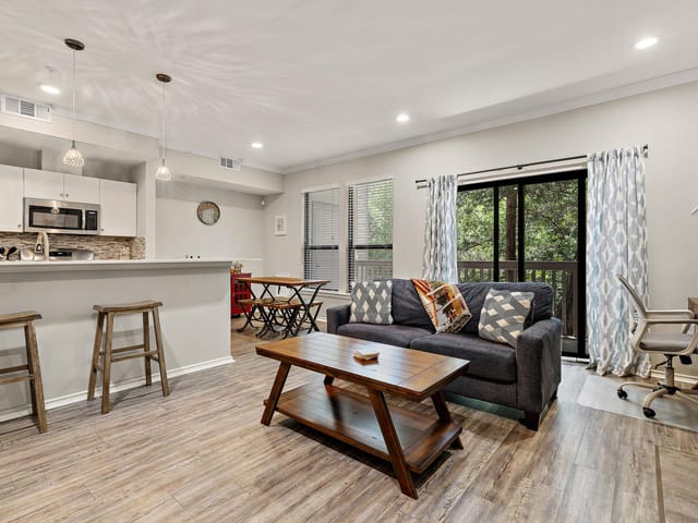 3839 Dry Creek DR Unit #106