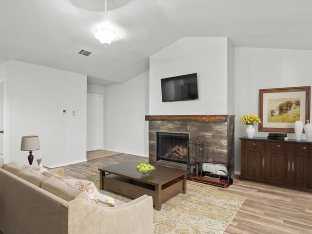 3839 Dry Creek DR Unit #221