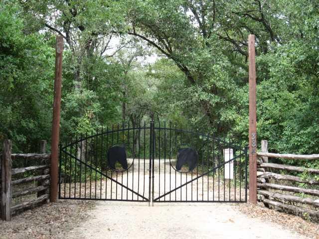 384 Cricket Hollow RD