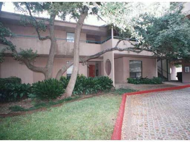3840 Far W Unit #101