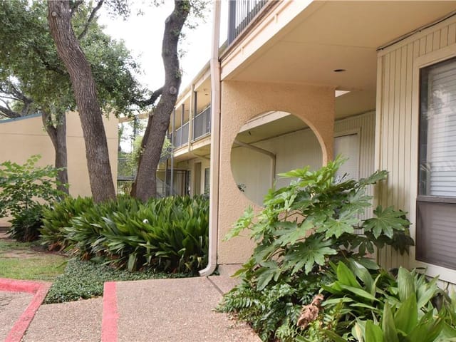3840 Far West BLVD Unit #201