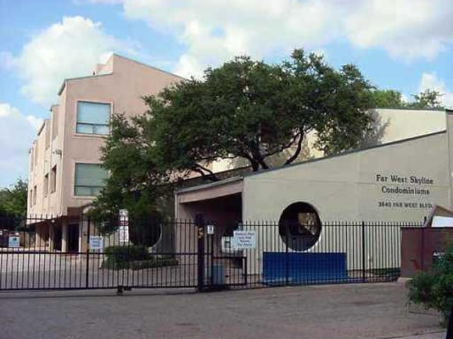 3840 Far West Blvd Unit #202